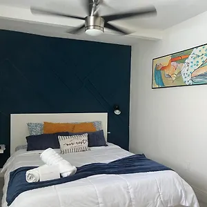 Busch Gardens Bliss -1 Apartment